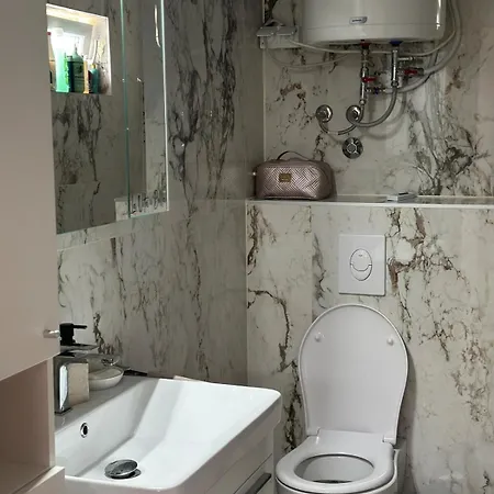 Island House Marta *