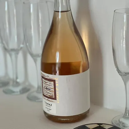 Island House Marta *