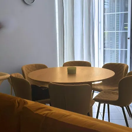 Island House Marta Donje Celo